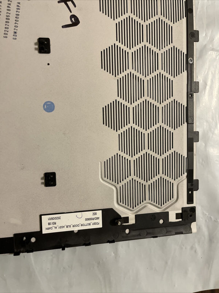 OEM DELL Alienware M15 R3 Lower Cover Base Cover Bottom Case 001PF9 01PF9 B6