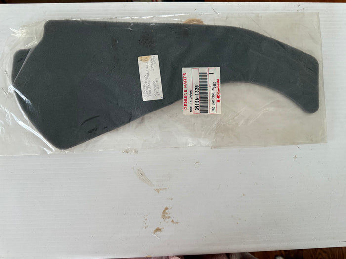 ZX-7 Left Lower Cowl Pad