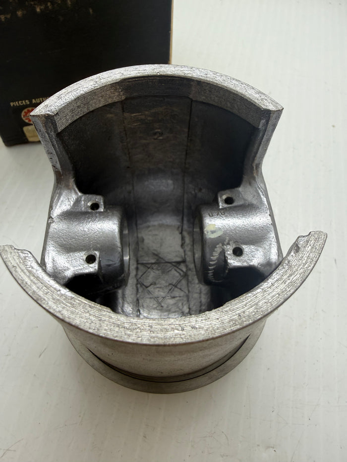 Bombardier Skidoo Piston and Rings 402-1058