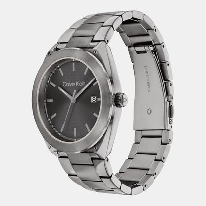 Casual Essentials Men Quartz Black Dial Analog Stainless Steel Watch 25200197