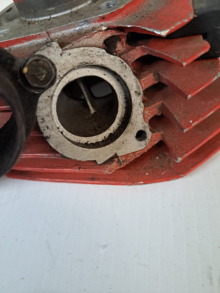 CR80 Cylinder