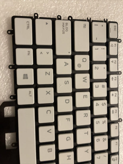 DELL ALIENWARE M17 R2 SERIES BACKLIT SPANISH LAPTOP KEYBOARD 92YH6 GM8NC K1 B3