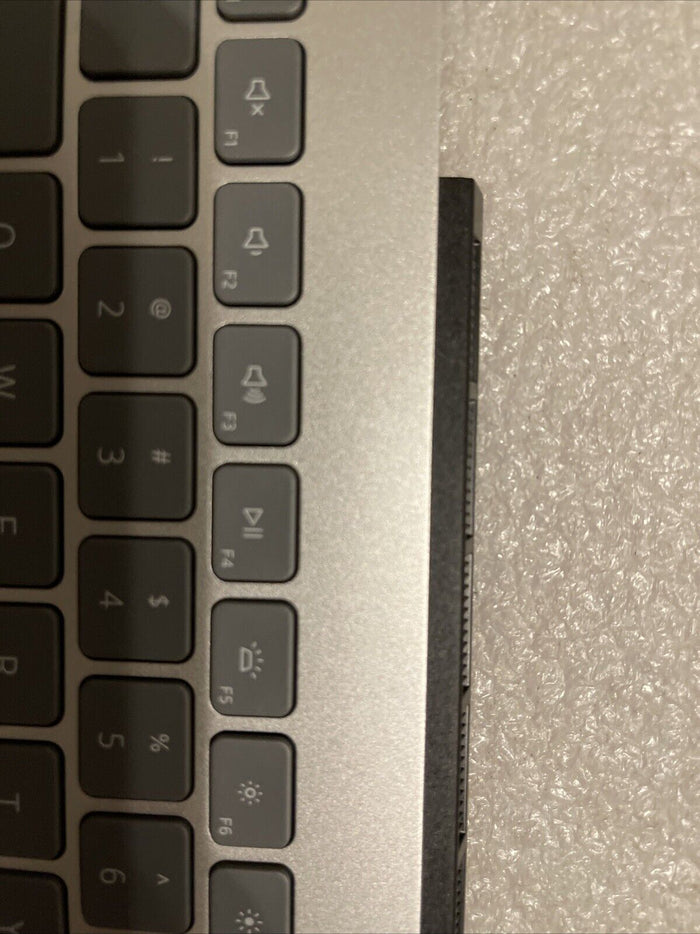 Dell Inspiron 16 5630 5635 Palmrest Backlit US Keyboard D4WJ7 0D4WJ7 1YYYH SQ P4