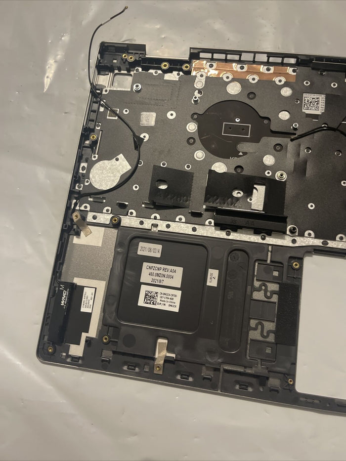 Dell Inspiron 5510/5518 Laptop Palmrest US/EN BCL Keyboard MK2CK T1