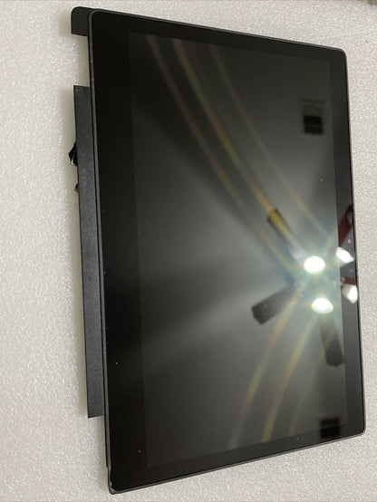 DELL LATITUDE 3310 2-IN-1 13.3 TOUCHSCREEN FHD RN9GF K2 S8 Broken Corner Plastic