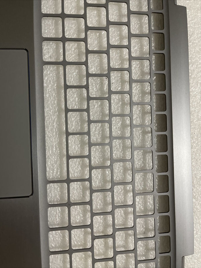 Dell OEM Latitude 9520 Palmrest Touchpad No SC 3HVVG 8R5KP 07XD0 H4 P6