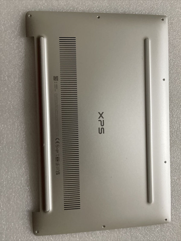 DELL XPS 13 9370 Laptop Bottom Base Silver P/N X3DF2 0X3DF2 CN-0X3DF2 N1 B3