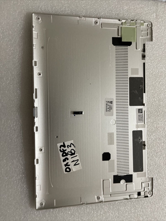DELL XPS 13 9370 Laptop Bottom Base Silver P/N X3DF2 0X3DF2 CN-0X3DF2 N1 B3