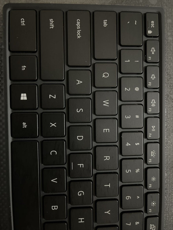 Dell XPS 9720 Touchpad Palmrest Backlit US English Keyboard  0FWJ2 NH D5