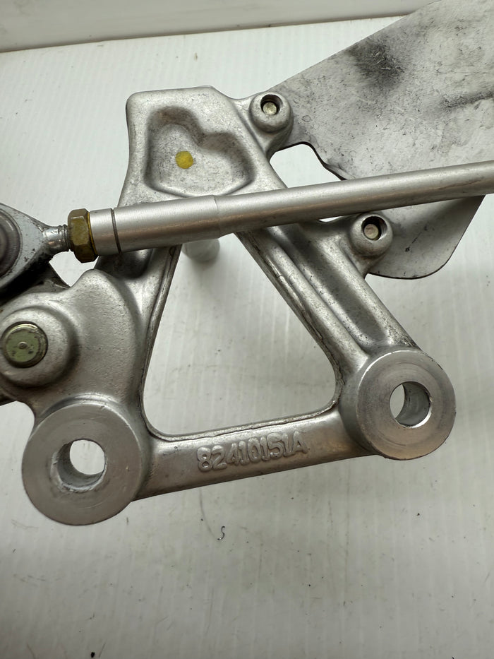 Ducati 748 Left Foot Peg Assembly