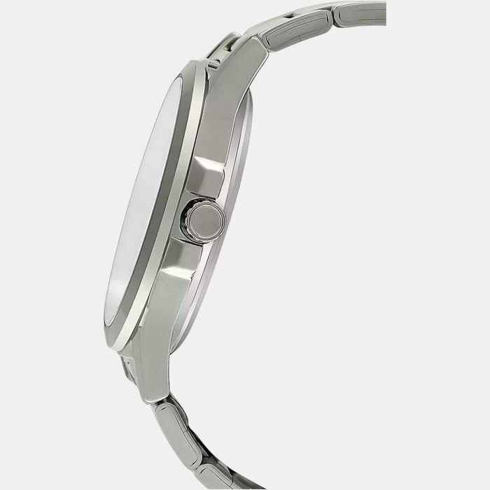 Casio 47 mm Round Quartz watch