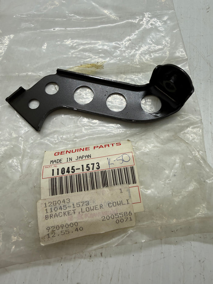 EX500 Ninja Lower Cowl Bracket