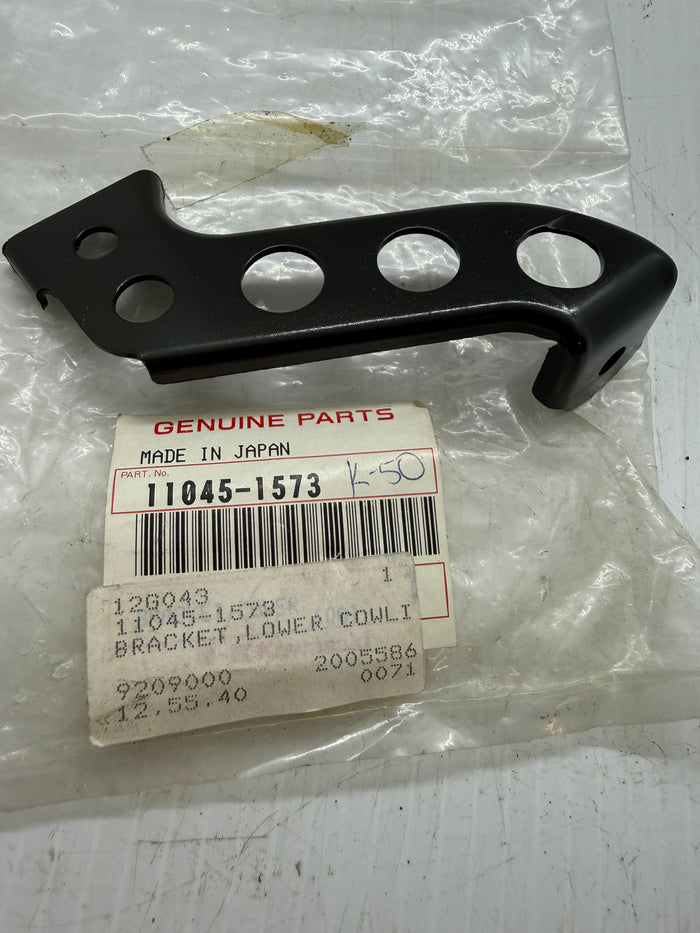 EX500 Ninja Lower Cowl Bracket
