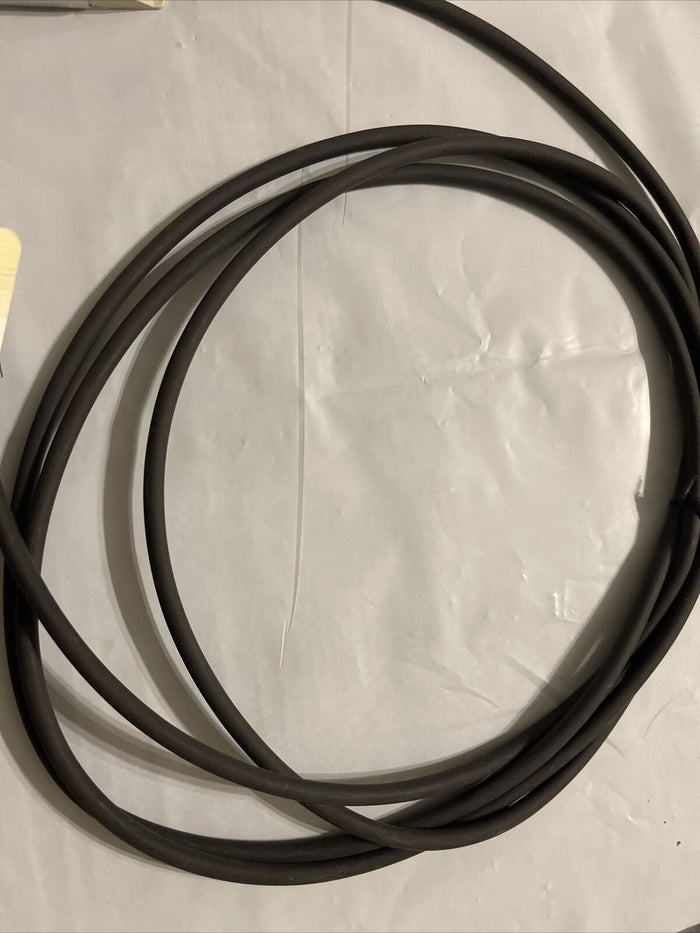 FCI 10117984 2030HLF NetApp QSFP Cable 3 meter passive copper ssf-8470 emc2
