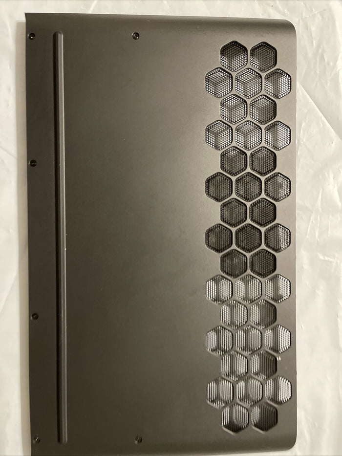 Genuine Dell Alienware Area-51 R2 Laptop Bottom Base Cover 62RH9 062RH9 B6