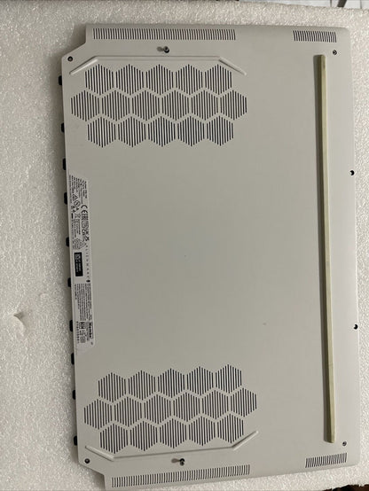 Genuine Dell ALIENWARE x17 R1 X17 R2 D White Bottom Base Back cover 94D11 H1 E1