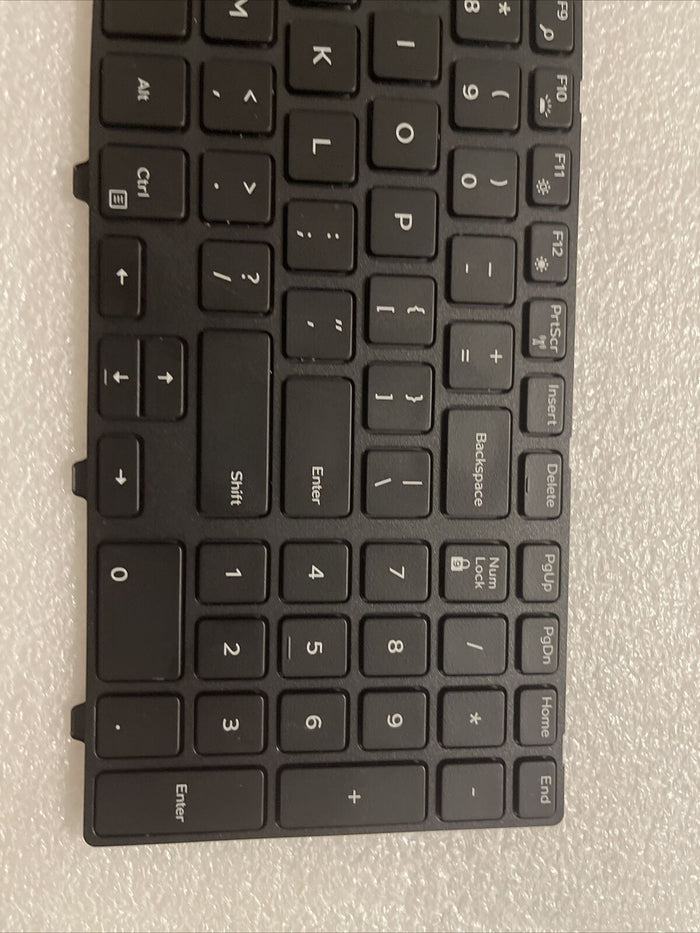 Genuine Dell Inspiron 5542 Latitude 3550 US Backlit Keyboard 51CHY 051CHY D1 B2