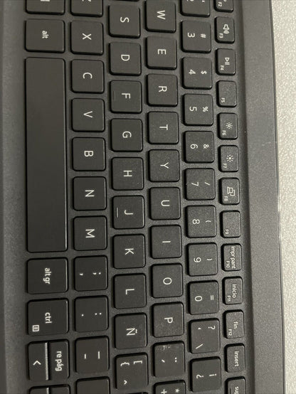 Genuine Dell Latitude 3410 E3410 Laptop Palmrest Spanish Keyboard  0MC2P NSb5