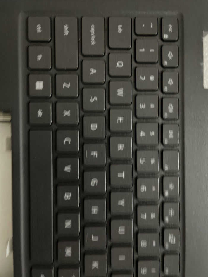 Genuine Dell Latitude 3520 Laptop Palmrest English Keyboard Assembly DJP76 K8 D1