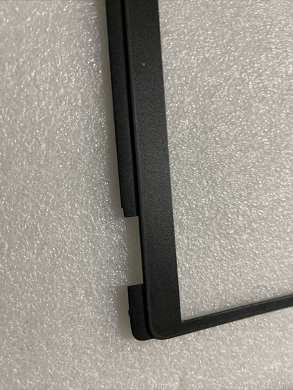 Genuine Dell Latitude 5410 LCD Front Trim Bezel Plastic Cover R5YKP 0R5YKP N4