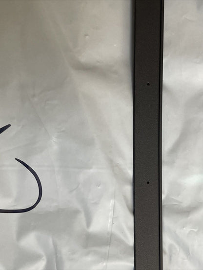 Genuine Dell lcd led screen bezel No camera hole CR63R 0CR63R N1