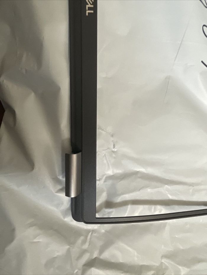 Genuine Dell lcd led screen bezel No camera hole CR63R 0CR63R N1