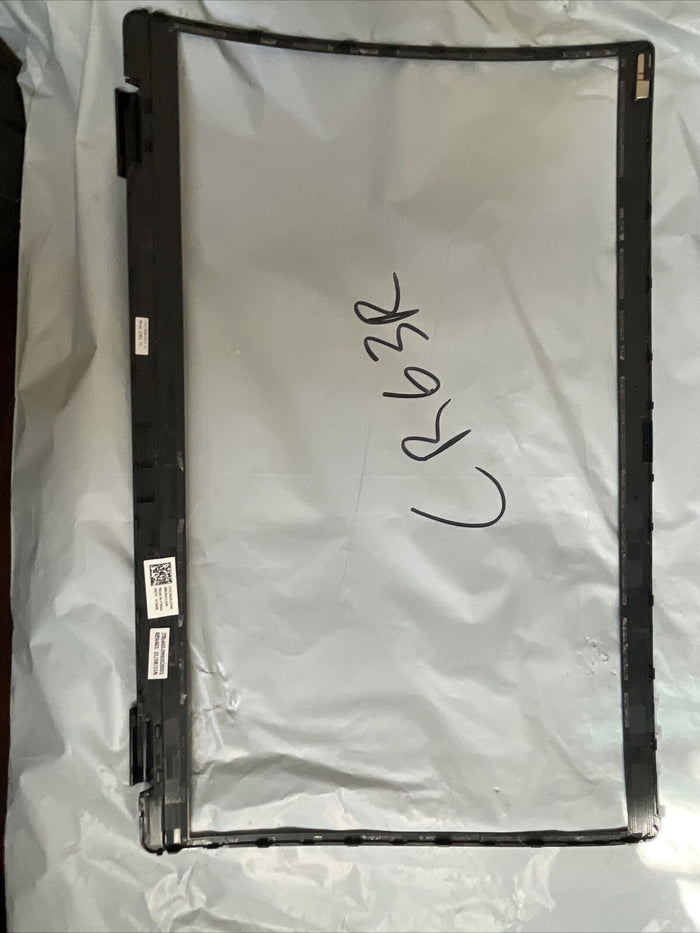 Genuine Dell lcd led screen bezel No camera hole CR63R 0CR63R N1