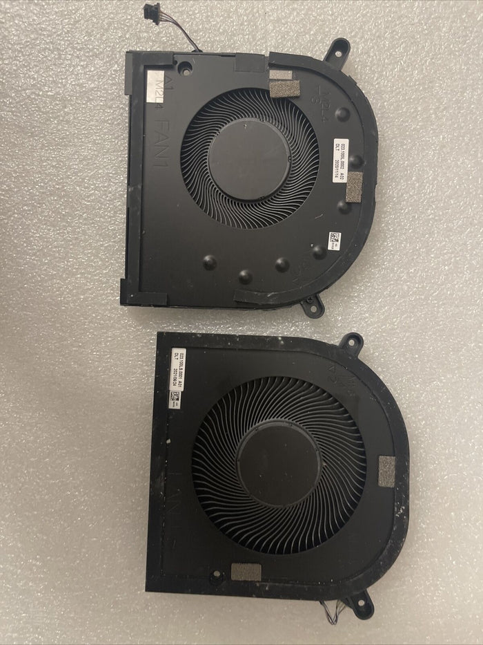 Genuine DELL Precision 17 5760 Laptop CPU GPU Fans Fan 1 Fan2 DC5V 00XR6Y 0C4YVP