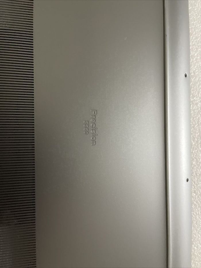 GENUINE DELL PRECISION 5560 BOTTOM COVER WITH AUDIO PORT Silver 9RFWJ 9RFWJ H6C4