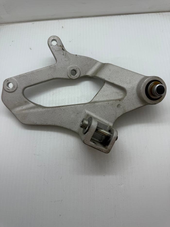 GSX-R1100 Left Passenger Footpeg Bracket