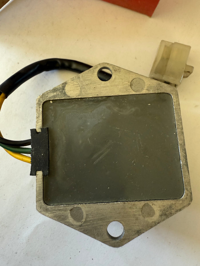 Honda GL1000 New Regulator Rectifier