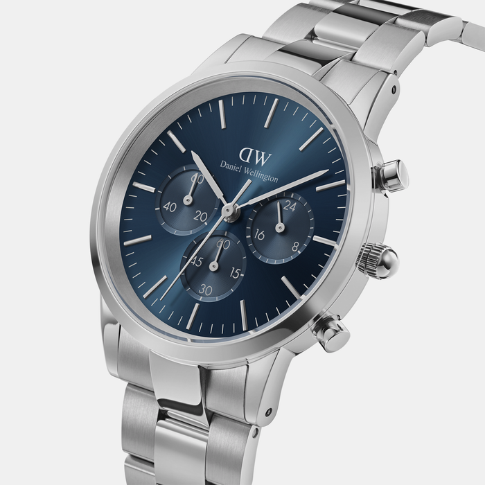 Daniel Wellington 42 mm Round Quartz watch