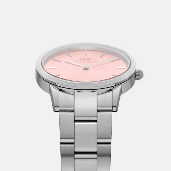 Daniel Wellington Women Round Pink watch
