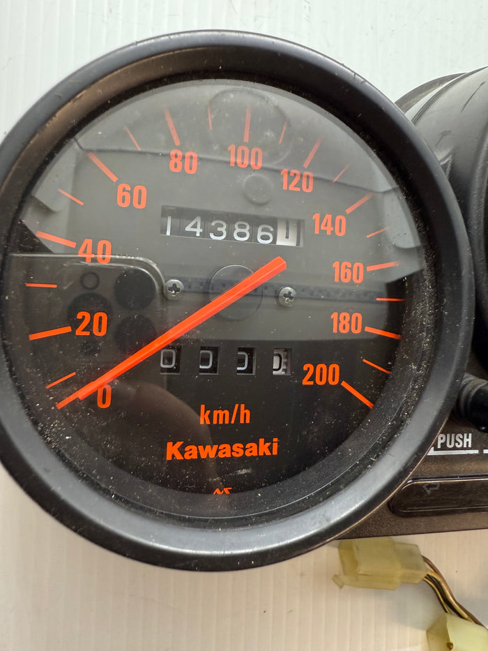 Kawasaki ZZR250 Speedo Gauge Cluster