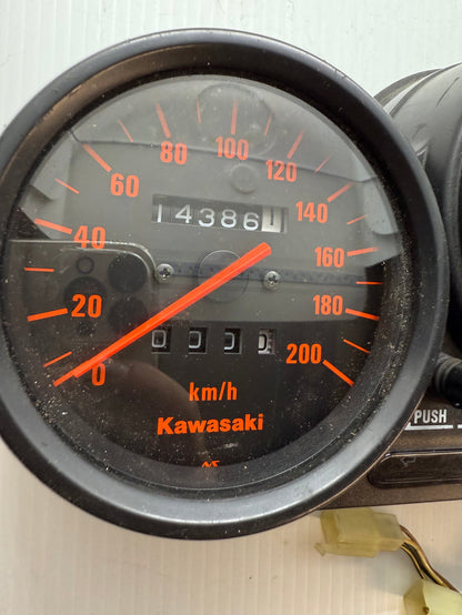 Kawasaki ZZR250 Speedo Gauge Cluster