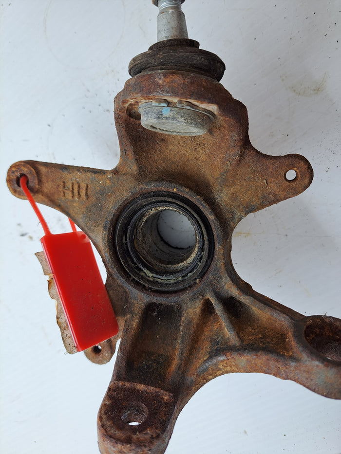 King Quad 450 Front Left Steering Knuckle