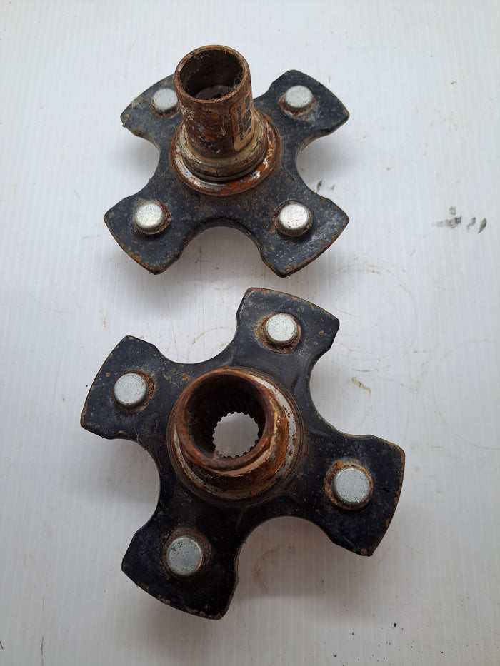 King Quad 450 Rear Wheel Hubs