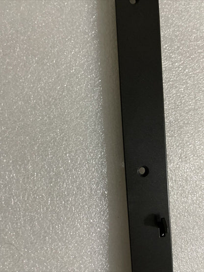New GENUINE OEM DELL LCD DISPLAY BEZEL VOSTRO 1720 PP36X Y193C H1 N4