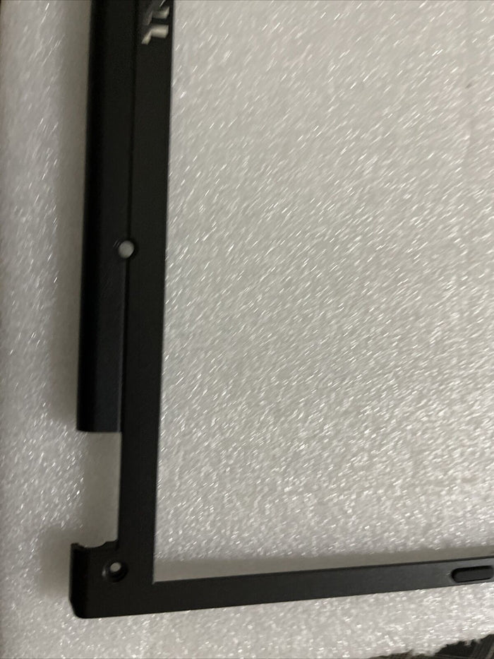 New GENUINE OEM DELL LCD DISPLAY BEZEL VOSTRO 1720 PP36X Y193C H1 N4