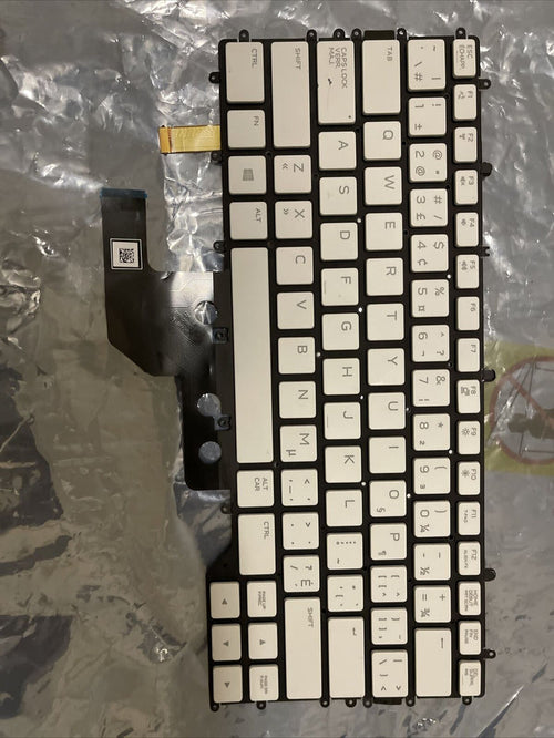 OEM Dell Alienware m15 R3 / m15 R4 White Laptop French Backlit Keyboard X9JC1 B4