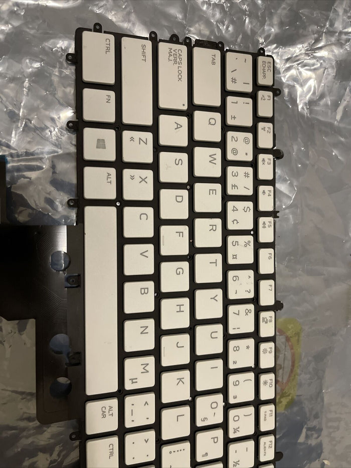 OEM Dell Alienware m15 R3 / m15 R4 White Laptop French Backlit Keyboard X9JC1 H2