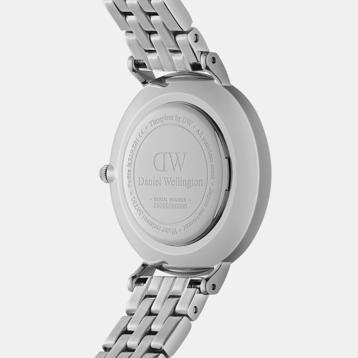 Daniel Wellington Women Round Blue watch