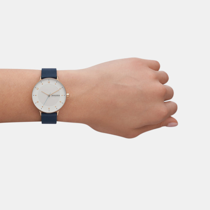 Skagen Women Round White watch