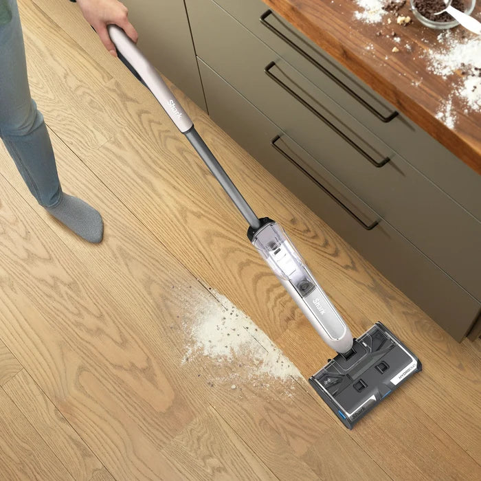 Shark HydroDuo with Dirt-Reveal Technology