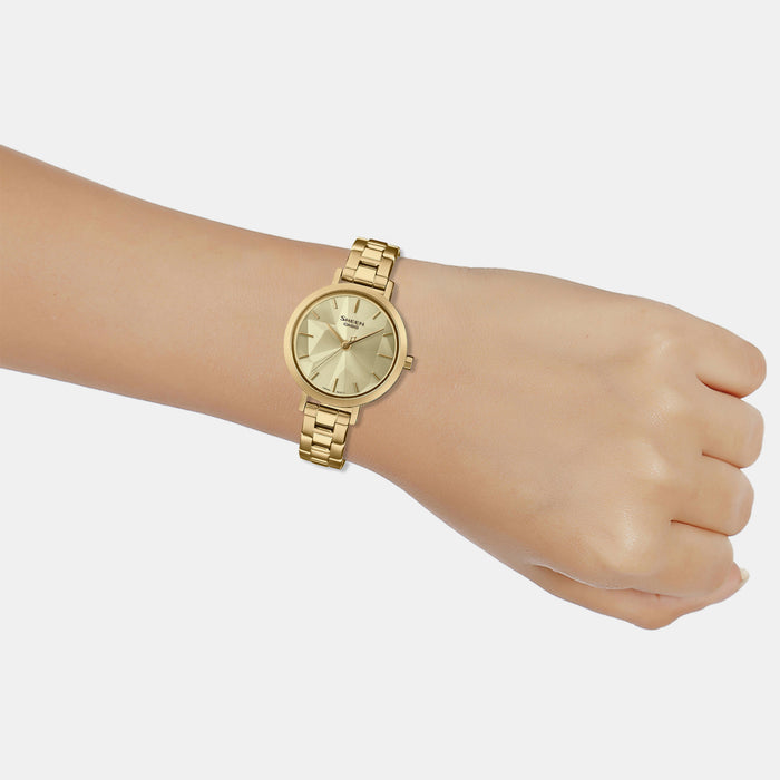 Casio 39 mm Gold Quartz watch