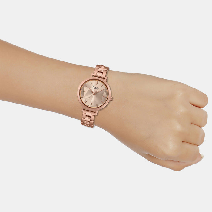 Casio 39 mm Pink Gold Quartz watch