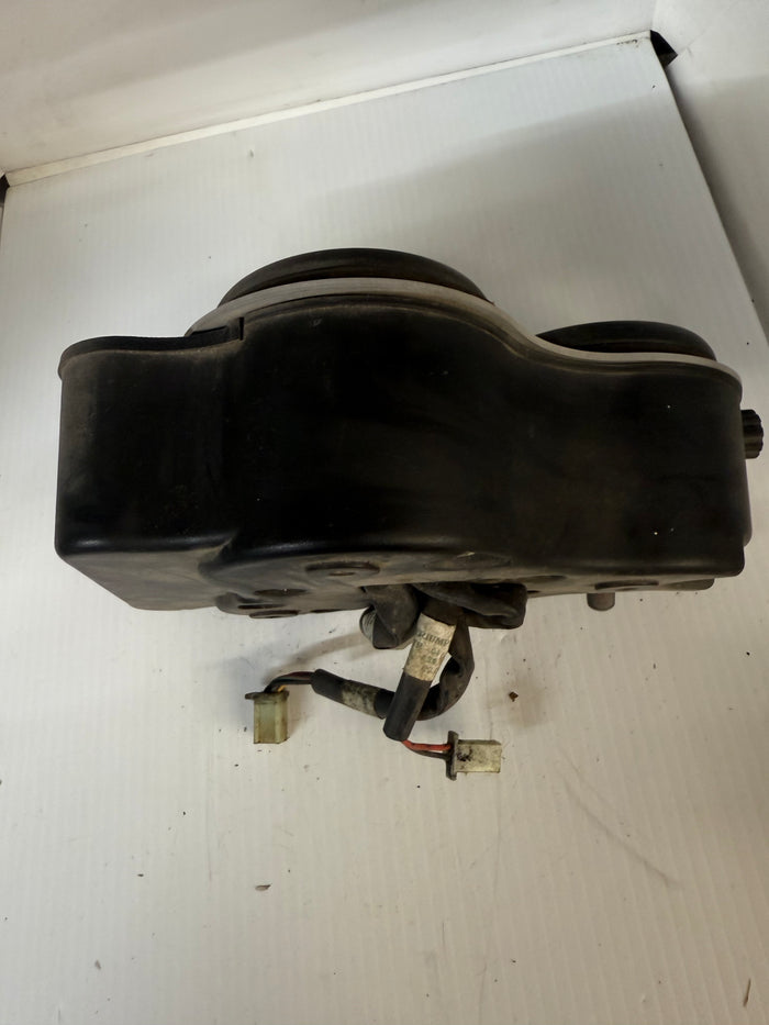 Triumph 955i Speedo Gauge Cluster