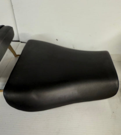 Triumph Daytona 955i Seat Set