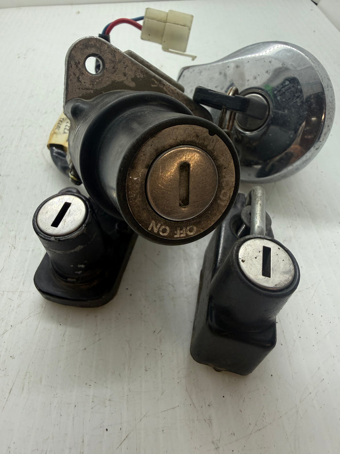 XJ700X XJ750X Maxim X Lock Set