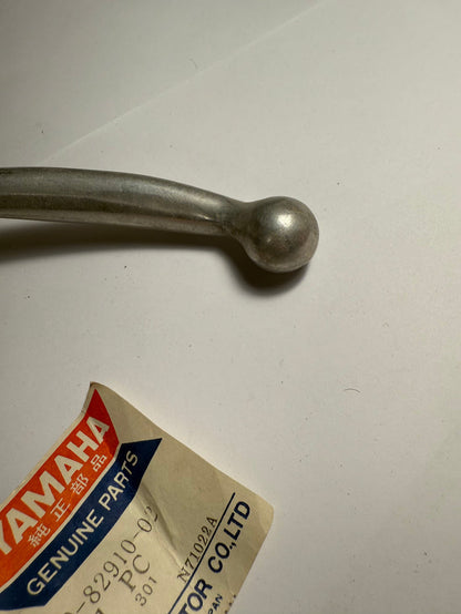 Yamaha  LH Holder Lever 306-82910-02-00
